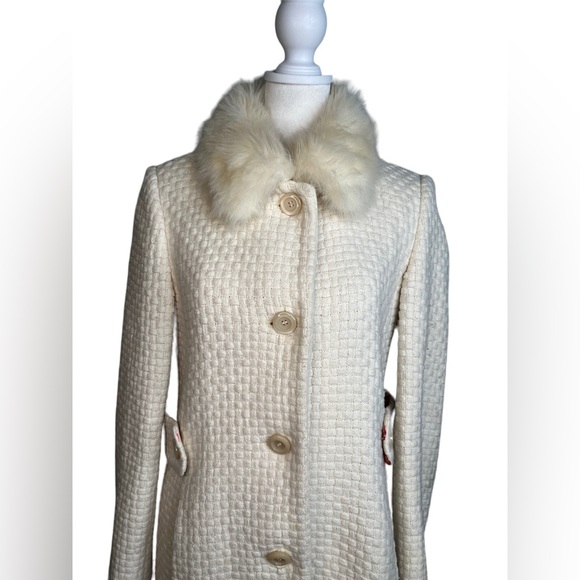 Moda International Off White coat faux fur collar, colorful floral lining - Picture 8 of 15